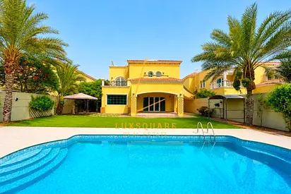 Fully Upgraded | Park View | 4BR Villa