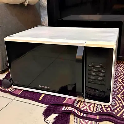 Microwave