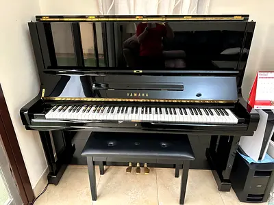 Yamaha upright U3 Piano