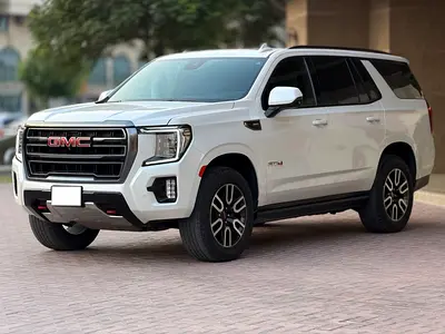 GMC Yukon AT4 2023 GCC Short Wheel Under Warrenty