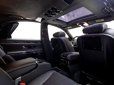 صورة 17 لـ 2011 Maybach 57
