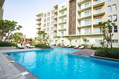 Spacious Layout | Garden View | Mid Floor