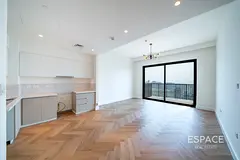 High Floor | Upgraded | Vacant on Transfer