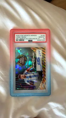 2026 Leaf Sports Heroes Lionel Messi Signed Holo Rookie Card - PSA GEM MT 10 1/1
