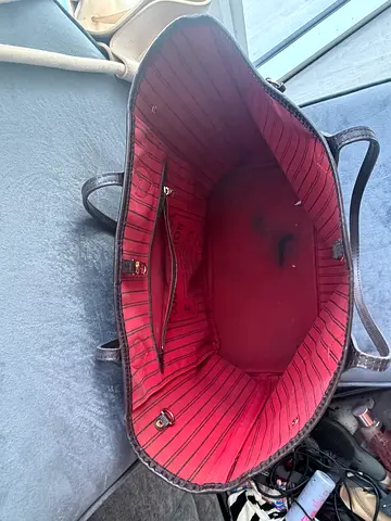 Louis Vuitton Neverfull Medium