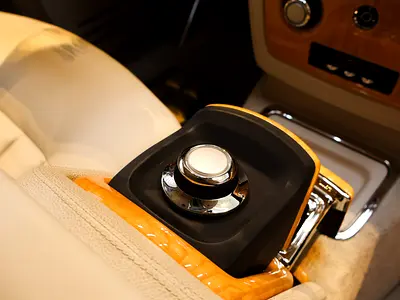 2009 ROLLS-ROYCE PHANTOM — фото 14