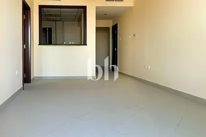 Spacious Two- bedrooms | Prime Locatoin JLT