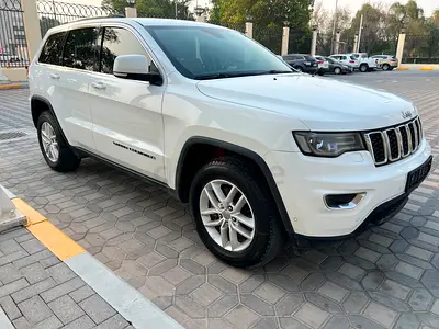 Jeep Grand Cherokee | 2018 | GCC Specs | Well Maintained