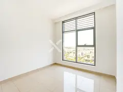 High Floor | Vacant | Well Maintained