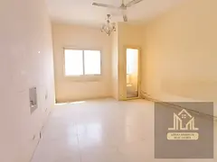 2BHK LOW PRICE GOOD PLACE FAMILY AREA MUWALIEH SHARJAH JUST //33K...///***