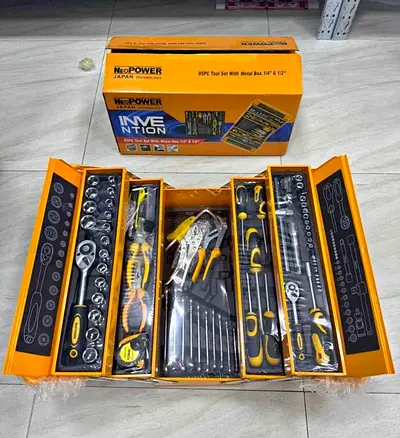 85Pcs Tool Box - Metal Box