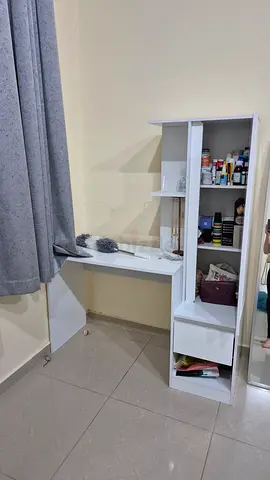 Computer/office/study table