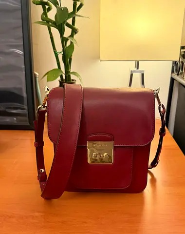 Michael Kors - Sling Bag