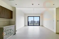 Free Stay | Low Price | Well Maintained