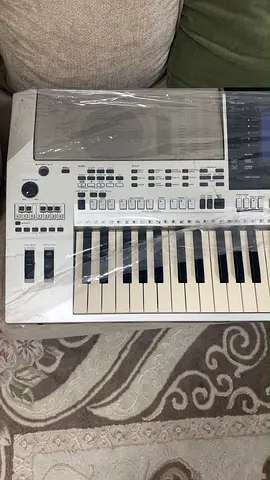 Yamaha or700