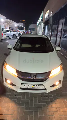 Honda City EX GCC Specs - Well Maintained , Al Futtaim Services no outside mechanic touch or repair