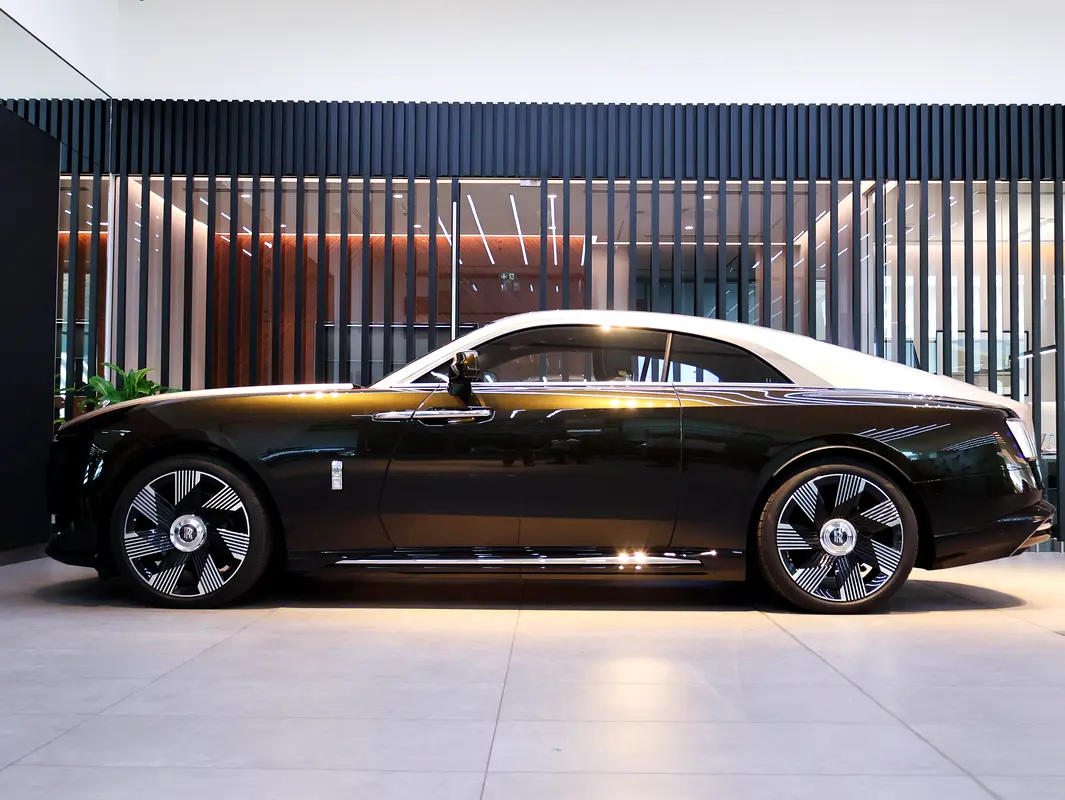 Rolls-Royce Spectre 2025