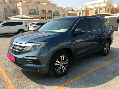 Honda pilot 2016 gcc Original paint, no any accident, full honda agency serviced