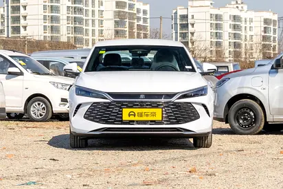BYD QIN L 2025 DM-I autopilot