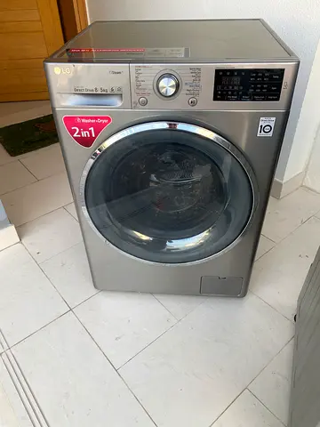 LG 8kg washer 5kg dryer stainless steel with steam technology FREE DELIVERY+ WARRENTY