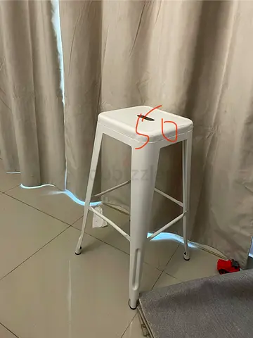 High sitting Stool - like new condition