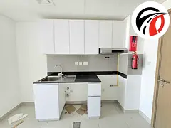 Ready to Move, Spacious Studio Appartment, All Amenities, Prime Location — 3
