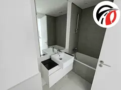 Ready to Move, Spacious Studio Appartment, All Amenities, Prime Location — 2
