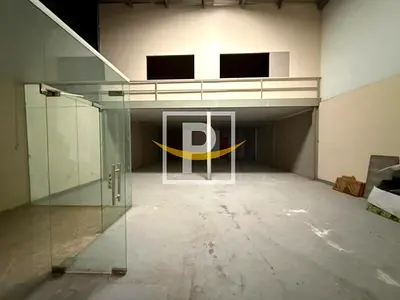 Prime Location | Spacious Warehouse in Al Quoz 4