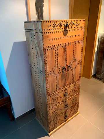 Selling high quality Handcraft luxury storage cabinet