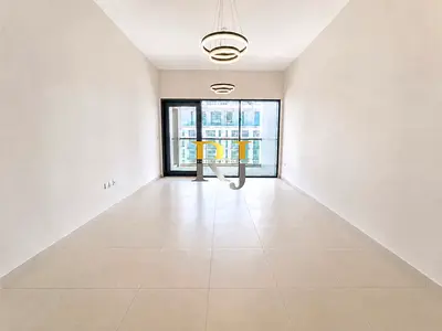 Spacious 2 Bedroom Apartment | Prime Location | Ready to Move In