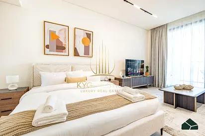 Canal view | Mid floor | Private Jacuzzi