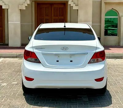 2017 Hyundai ACCENT — миниатюра 4