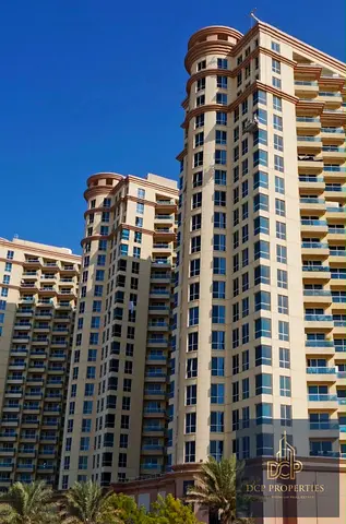 FURNISHED STUDIO | CANAL VIEW | WITH BALCONY
