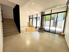 Semi Furnished 4BR Middle Unit available in sendian