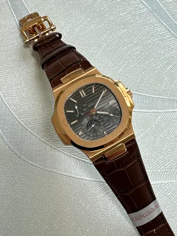 Patek Phillipe / man /women