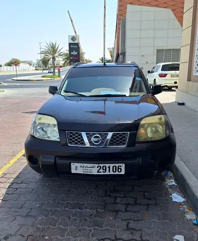 Nissan X-Trail 2012 GCC Specs - insurance finish 4-3-2027