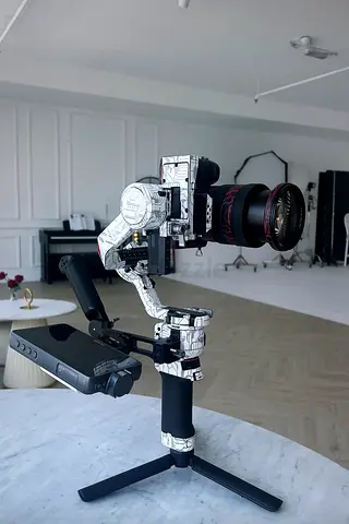 Sony A7 III Camera Kit + DJI RS4 Pro Gimbal + Viltrox monitor Dc 550 – Full Video/Photo Setup