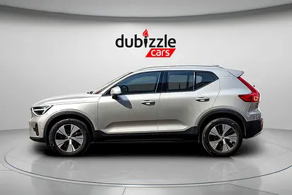 2023 Volvo XC40 — фото 5
