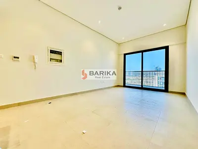 Luxury Top-Floor 2BR Apartment Divine Living Arjan
