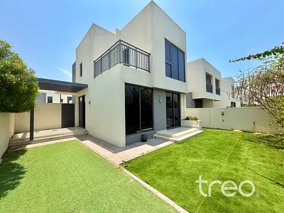 Corner End Unit | Vacant | View Today