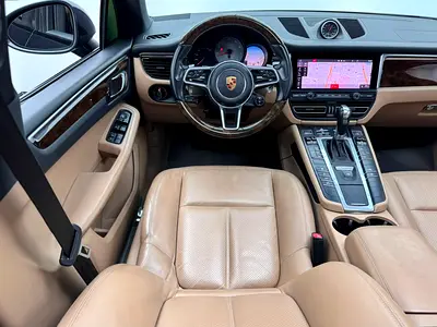 صورة مصغرة 8 لـ 2020 Porsche MACAN
