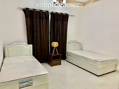 Spacious 1BR / Upgraded / Open Kitchen / Pool & Gym