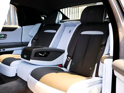 صورة 6 لـ 2026 ROLLS-ROYCE GHOST