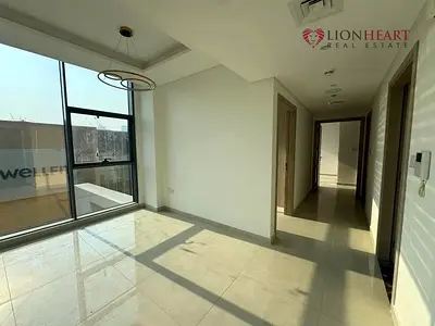 Low Rent Offer | Massive Terrace | 4 Cheques