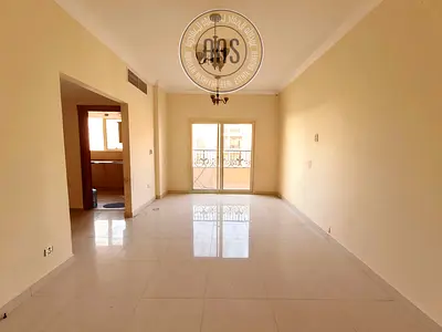 Well-Maintained 2BHK with Balcony | Covered Parking Included