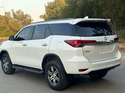 2023 Toyota FORTUNER 照片 7