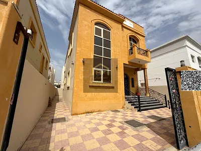 A stunning villa for sale in Al Muwaihat 2, prime location, land area 3200 sq m. Electricity and water included. Asking price: AED 1,500,000 (final).