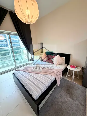 Zero Comission | Chic Studio | Monthly Rental