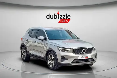 2023 Volvo XC40 — фото 1
