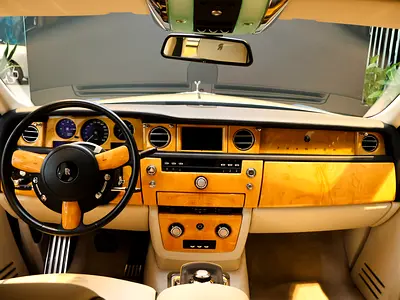 صورة 6 لـ 2009 ROLLS-ROYCE PHANTOM